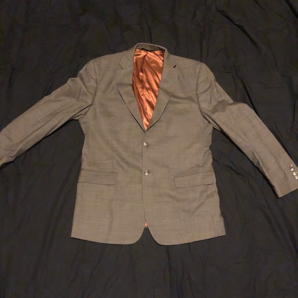 Jos A. Bank gray men’s suit